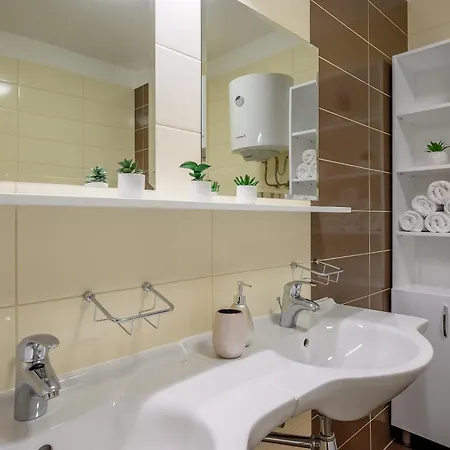 Apartment Relax 001 With Pool