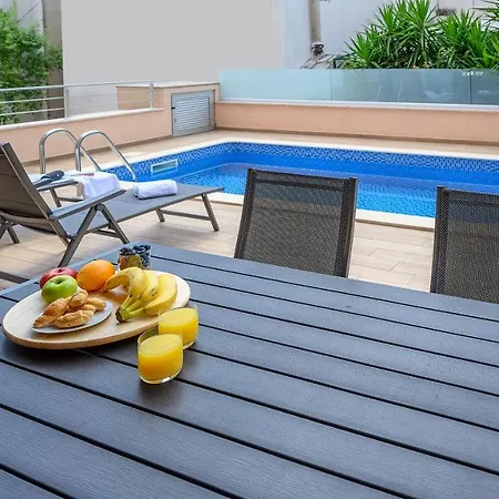 Relax 001 With Pool Makarska