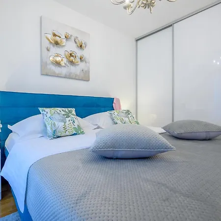 Relax 001 With Pool Apartment *